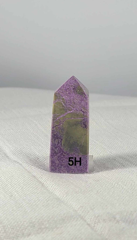 Stichtite in Serpentine Tower 5H